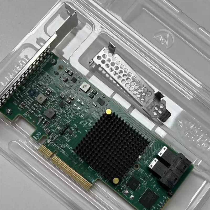 LSI 9300-8i 9300-16i ITモードHBAカ - Lsi 9300 16I Hba It Mode のレビューと価格